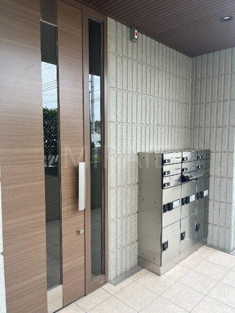 エントランス　物件画像