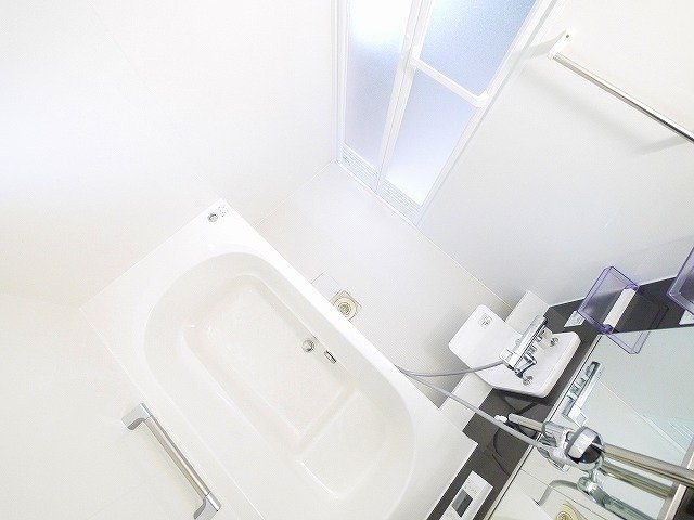 バス・シャワールーム　日々の疲れを癒すお風呂付です