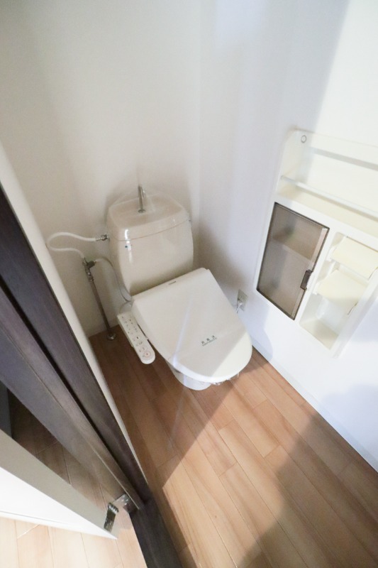 トイレ　図面と現状に相違がある場合には現状を優先