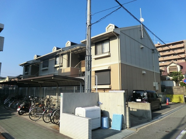 建物外観　閑静な住宅街です！