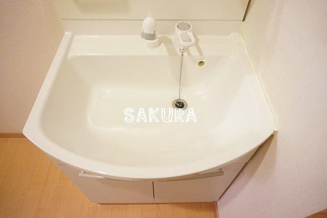 洗面設備　身支度に便利な洗面台♪