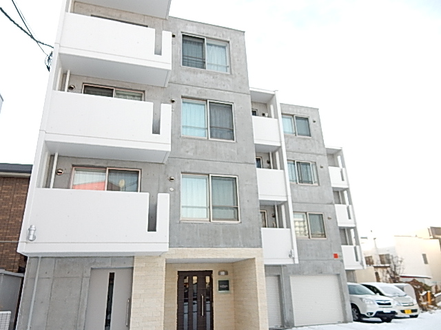 建物外観　立派な外観です