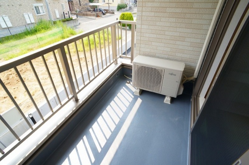 バルコニー　図面と現状に相違がある場合には現状を優先