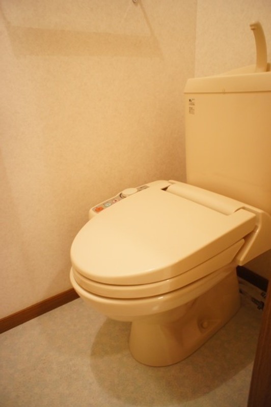 トイレ　図面と現状に相違がある場合には現状を優先