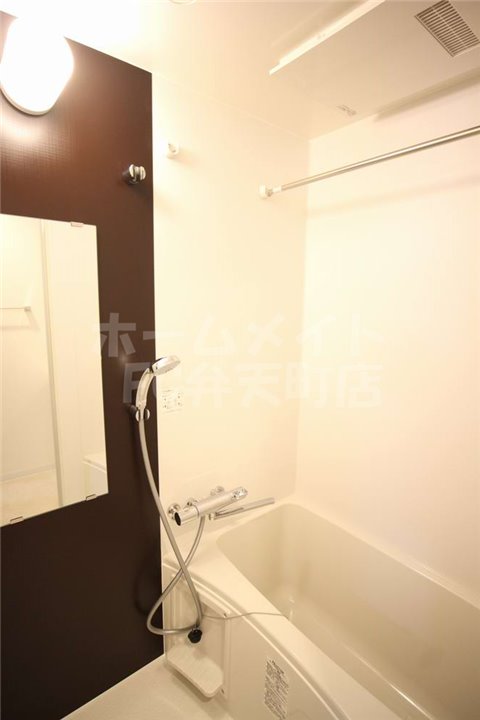 バス・シャワールーム　きれいなお風呂です