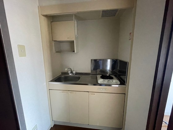 キッチン　※別部屋の写真です