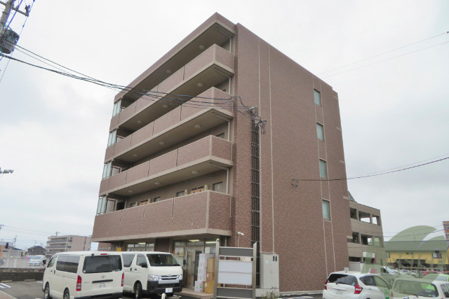 建物外観　名取市美田園５丁目【イリ*デ・ヴィオラ】