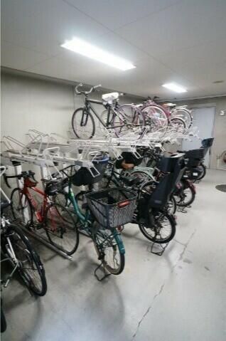 駐車場　共有部分