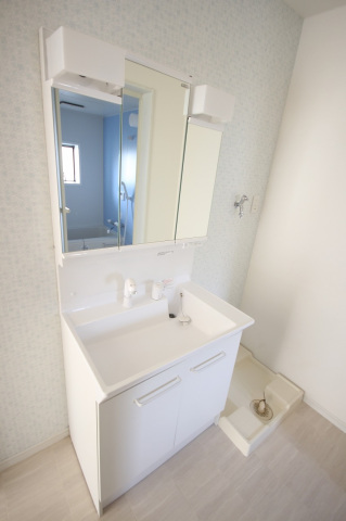 洗面設備　シャンプードレッサー