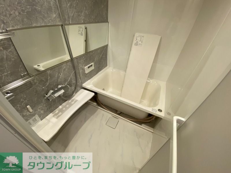 バス・シャワールーム　バス