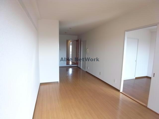 居室・リビング　リビング