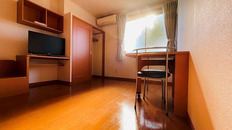 居室・リビング　こちらの物件はMODE不動産なら割引対象の１部屋です。