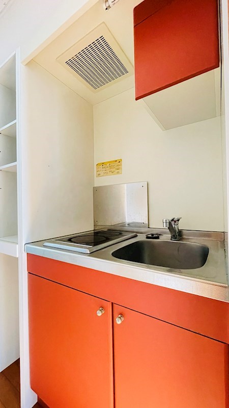 キッチン　こちらの物件はMODE不動産なら割引対象の１部屋です。