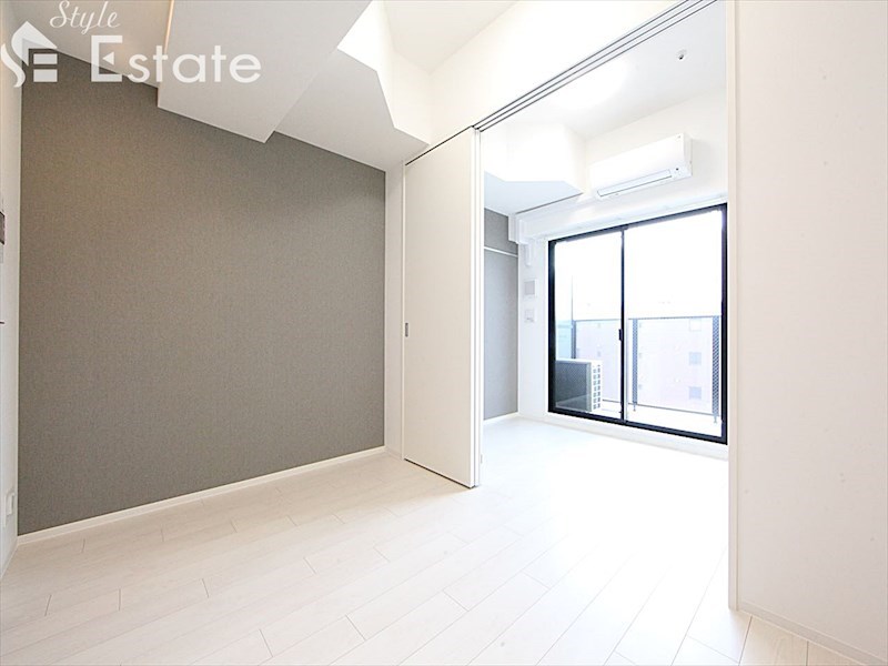 居室・リビング　内装