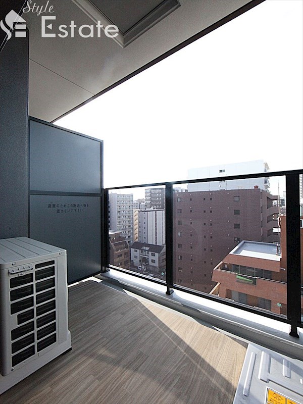 バルコニー　バルコニー