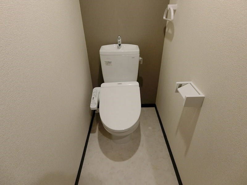 トイレ　同型タイプ