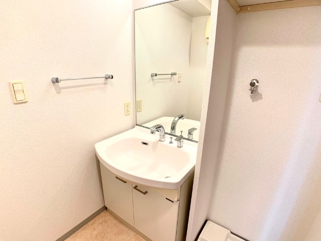 洗面設備　※間取り反転タイプ参考写真