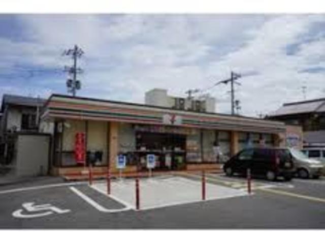 コンビニ　セブンイレブン東大阪三ノ瀬1丁目店（コンビニ）まで979m