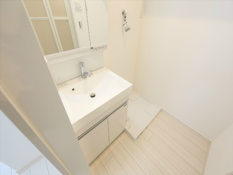 洗面設備　脱衣所　独立洗面台（シャンプードレッサー）イメージ画像