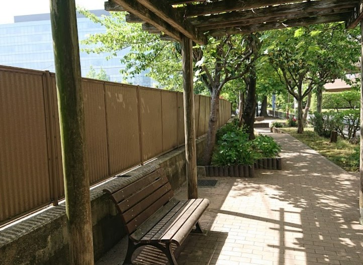 公園　東雲緑道公園（公園）まで394m