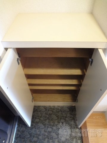 玄関　ヴェルアージュ座間の収納