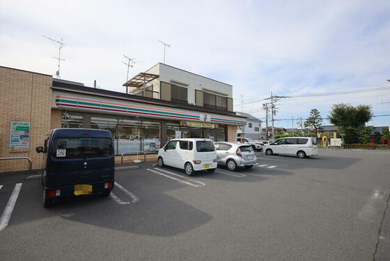 コンビニ　セブンイレブン幸手東３丁目店（コンビニ）まで685m