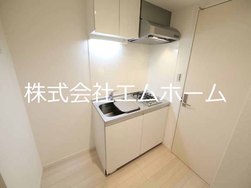 キッチン　システムキッチン（ガス2口コンロ付）同仕様写真