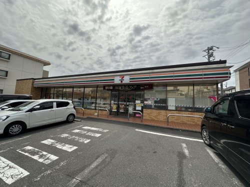 コンビニ　セブンイレブン 名古屋一社4丁目店（コンビニ）まで649m