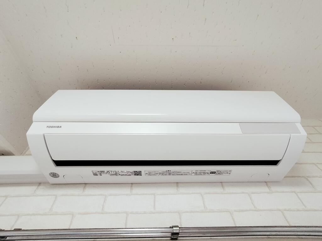 その他設備　夏もカラッと快適♪エアコン付きです！