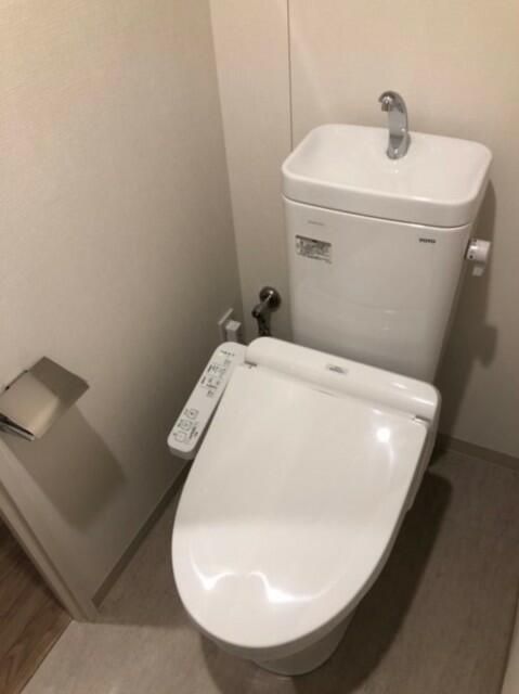 トイレ　コンパクトで使いやすいトイレです