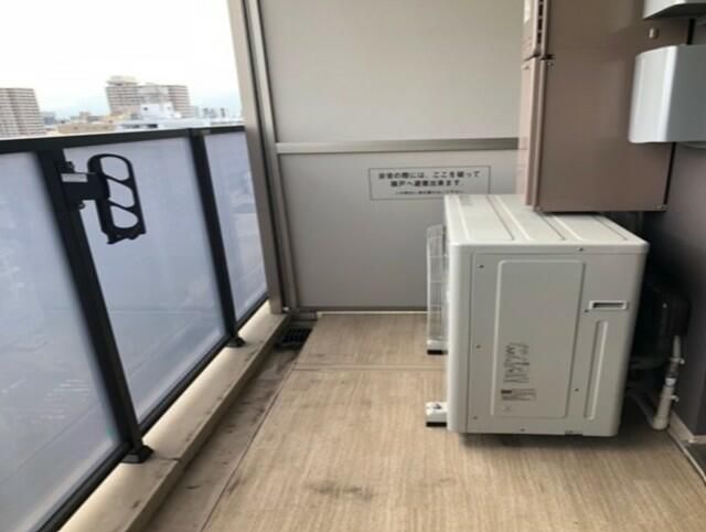 バルコニー　開放的で明るい空間を演出してくれるバルコニーです