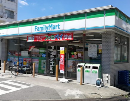コンビニ　ファミリーマート 北区豊島二丁目店（コンビニ）まで434m