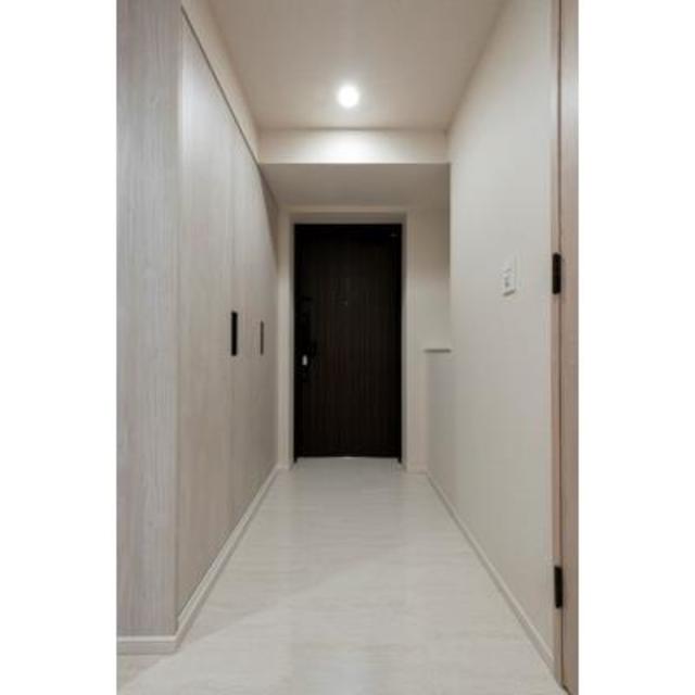 玄関　※写真は同タイプ住戸です。