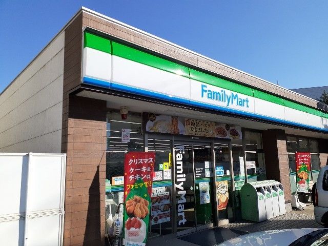 コンビニ　ファミリーマート富山大町店（コンビニ）まで400m
