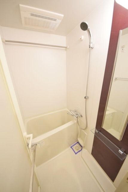 バス・シャワールーム　★お問い合わせはタウンハウジングまで★