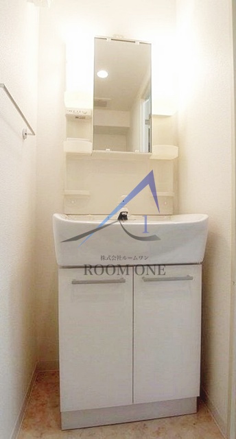 洗面設備　洗面台です。