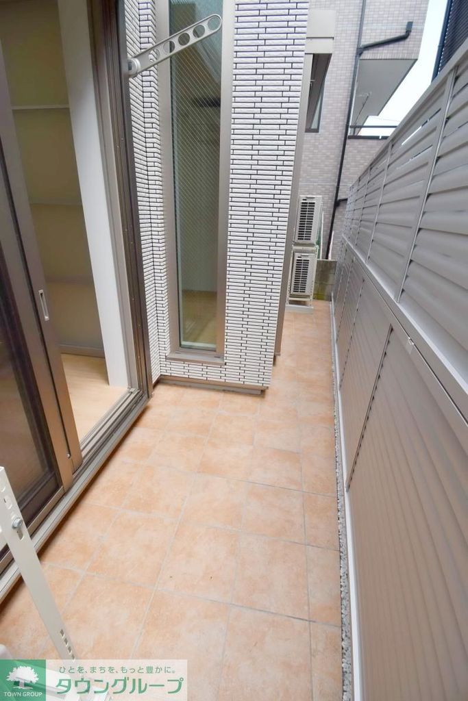 バルコニー　エントランス
