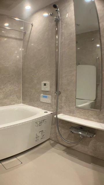 バス・シャワールーム　浴室暖房乾燥機・追焚機能・ミストサウナ付