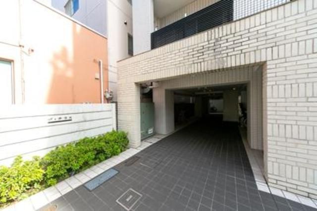 エントランス　建物の内部です