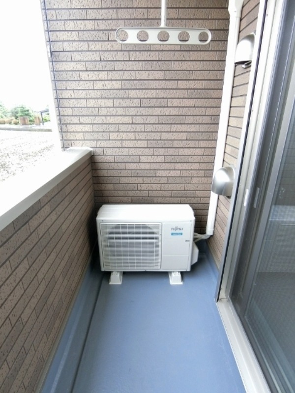 バルコニー　図面と現状に相違がある場合には現状を優先