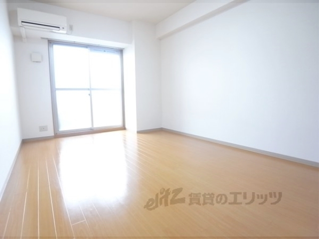 居室・リビング　居室