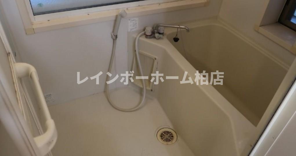 バス・シャワールーム　日々の暮らしに欠かせないお風呂です