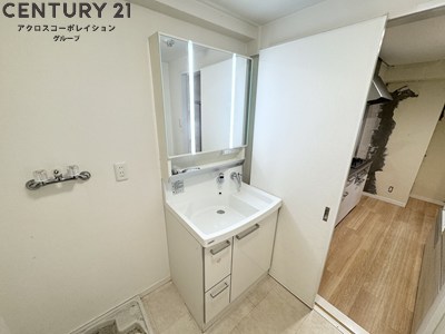 洗面設備　独立洗面化粧台付きでおすすめです！