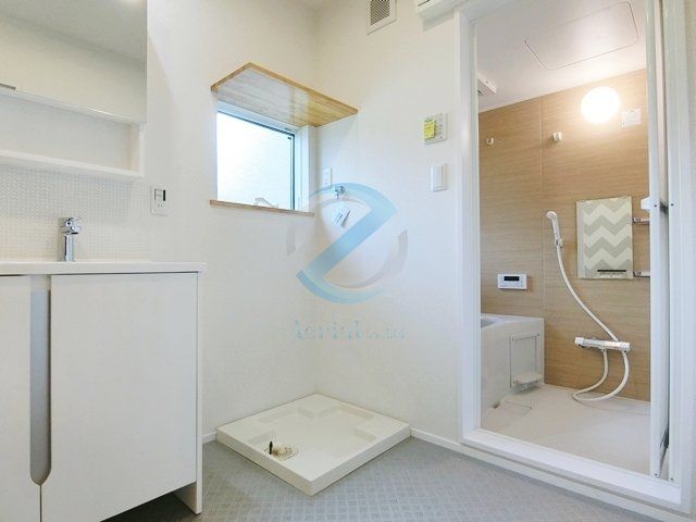 その他設備　室内洗濯機置き場付き