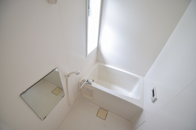 バス・シャワールーム　別部屋参考写真