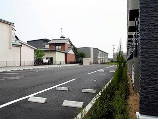 その他　敷地内駐車場