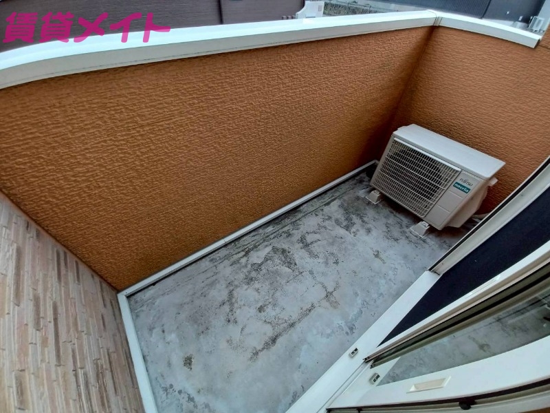 バルコニー　同型参考写真