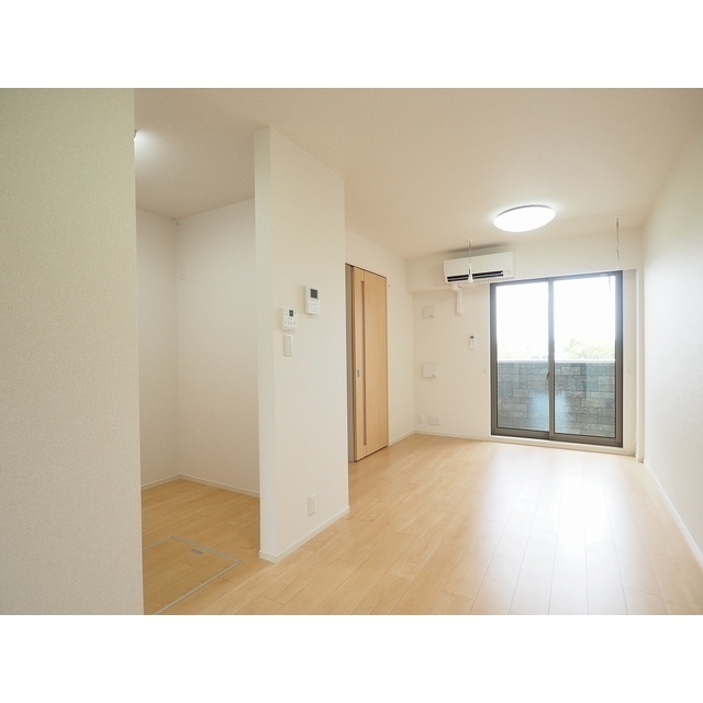 居室・リビング　※反転写真有り