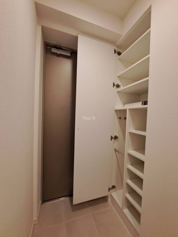 玄関　★見学予約受付中★