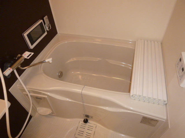 バス・シャワールーム　追い焚きバス